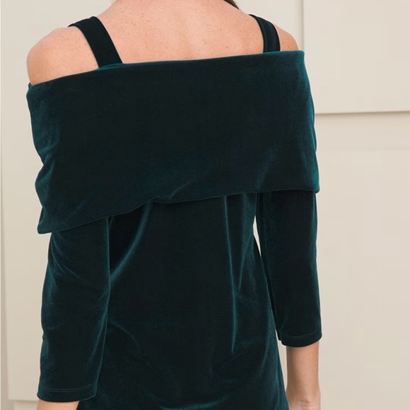 Chico’s Travelers Green Velvet Top Size 2, Large. 3/4 sleeves, unworn, Holiday! - Picture 12 of 13
